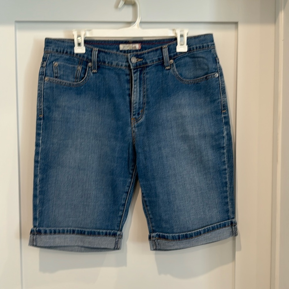 Levi’s 515 Shorts 12